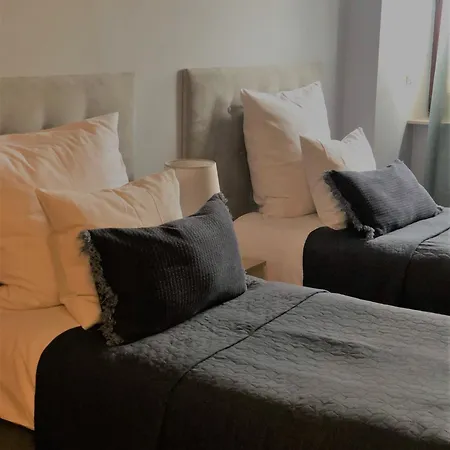 Riccona וילה Bronisze